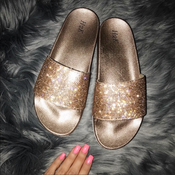 heartnsole Shoes - NWB 🌹✨ ROSE GOLD CRYSTAL ENCRUSTED SLIDES SZ 8